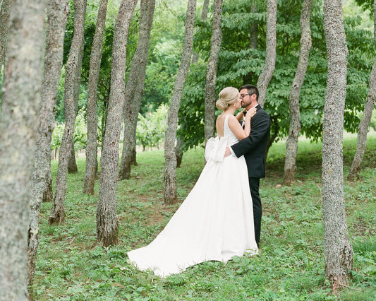 MaKenzie's Custom Wedding Design