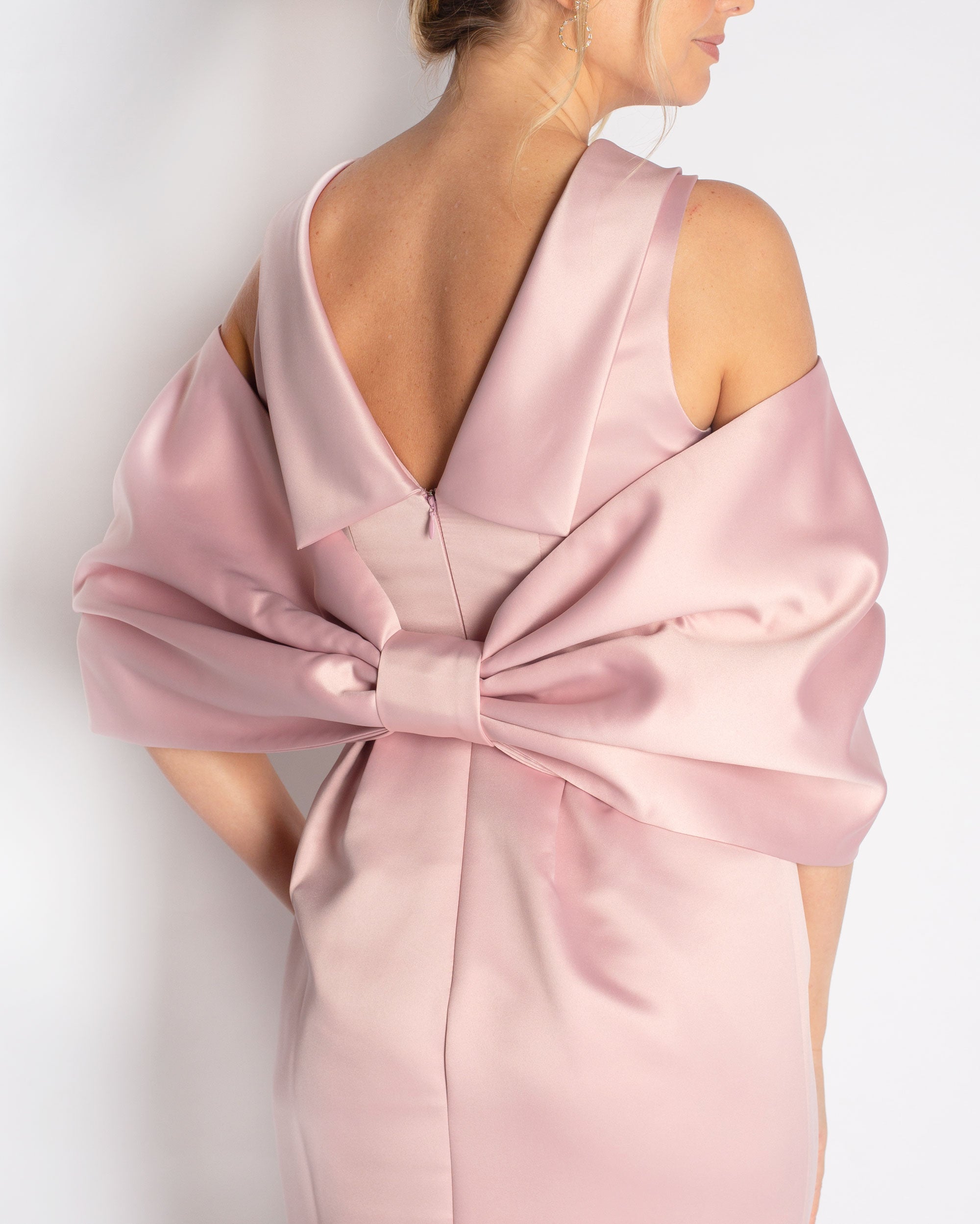 Bow Wrap in Satin